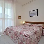 Urano Appartement *
