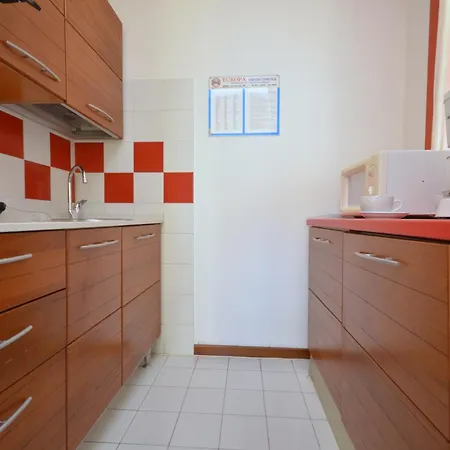 Urano Apartman *